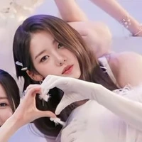 Rora (Lee Dain)