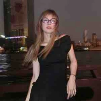 Nguyễn Hoàng Yến/cô/