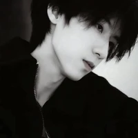 Dương Bác Văn _ hắn