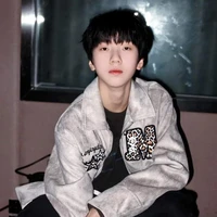 Nhiếp Vĩ Thần__chàng