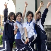 học sinh nữ