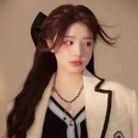 Nhã Hoàng Song Ngư [ nhahng._pisces ]