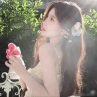 Trịnh Trần Anh Thư-Cindy,bạn nữ9