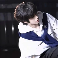 Vương Lỗ Kiệt_Hắn