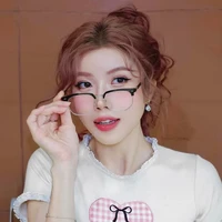 Thùy Trang ( Chị Ba)