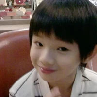 Hong ( lúc nhỏ)