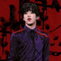 Trương Hàm Thụy• hắn