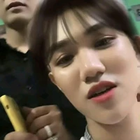 Hoàng Đức Oanh (em gái(của capin)