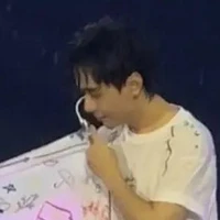 Lê quang hùng-phone