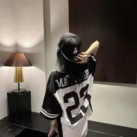 Như Hằng