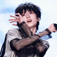 Dương Bác Văn_Gã_Enigma_Hổ phách_