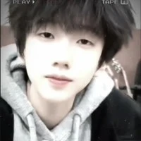 Nhiếp Vĩ Thần
