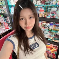 tác giả hướng nội nhất thế giới