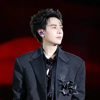 QUANG HÙNG MASTERD