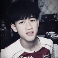 T Thật ( học sinh )