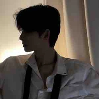 Điền Hoàng Long(ba anh)