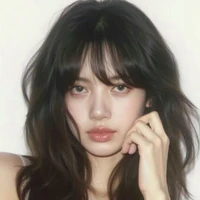 LaLisa Manoban(cô)