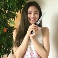 nhìn gì?