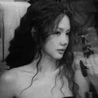 Trần Phương Ly_chủ quán Club