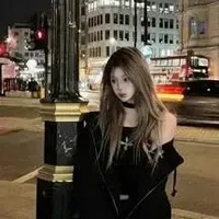 Hạ Thanh Tuyết_E(Sữa bột)