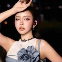 Bích Phương