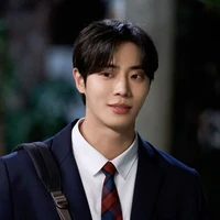 Bae Gyeon Woo