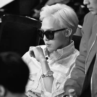 °• Kwon Jiyong •°