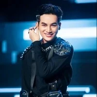 ali hoàng dương