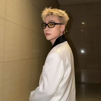 Quang Hùng ( Phone )