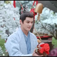 kiếm Nguyên Thần ( ở dạng người)