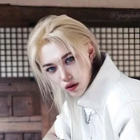 Felix ( Lee yong-bok )