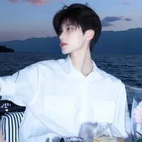 Hạ Gia Khánh_anh3 nữ9