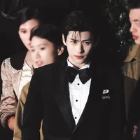 T/g ( nghiện bình luận )