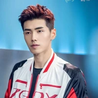Tiêu Khải Trung