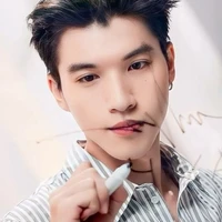 Trần Minh Hiếu •hiếu thứ hai •