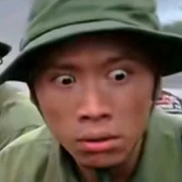 Sen mắt lòi