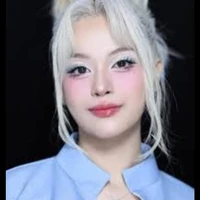 NGUYỄN HOÀNG BẢO NGỌC [em út]