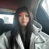 Nguyễn Lê Ngọc Ánh Sáng -Aza