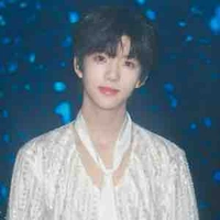 Trương Hàm Thuỵ 