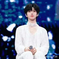 Trương Hàm Thuỵ