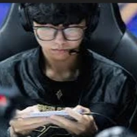 Nguyễn Quốc Hận(Ji rô)