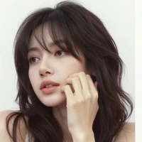 Lalisa Manobal(cô)