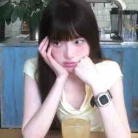 Lưu Hoà Bảo Uyên /yonsi/