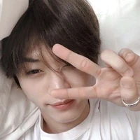 Lee Minho - Hắn