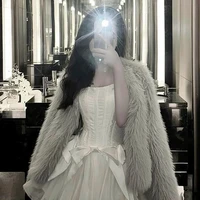 Sóc - chị của Bông