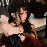 Nguyễn Lê Ngọc Ánh Sáng (aza)