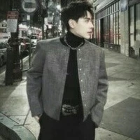 Lê Quang Hùng.