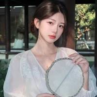 Lâm Trúc - Y TÁ TRƯỞNG