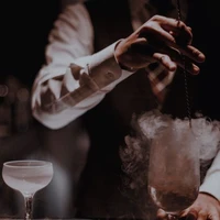 Nhân viên Bartender