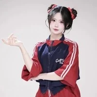 Kim Ngân(maomi)
